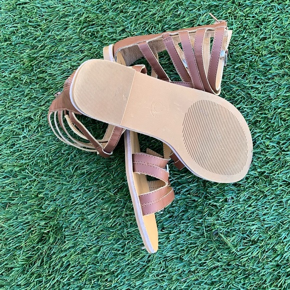 Treasure & Bond Women’s Brown Sandals - Picture 4 of 6